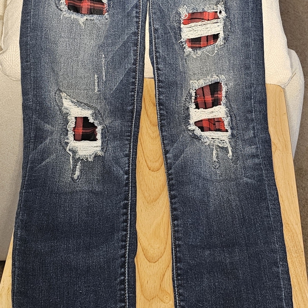 Distressed Jeans with Red Plaid Patchwork – Straight Leg – Grunge Style